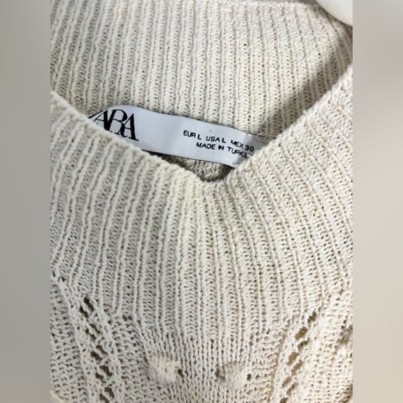 Zara Cream Knit Sweater with Ruffle Details - Picture 4 of 5